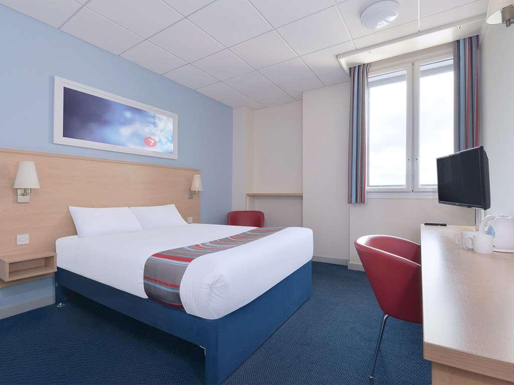 Travelodge Leeds Colton Garforth Phòng bức ảnh