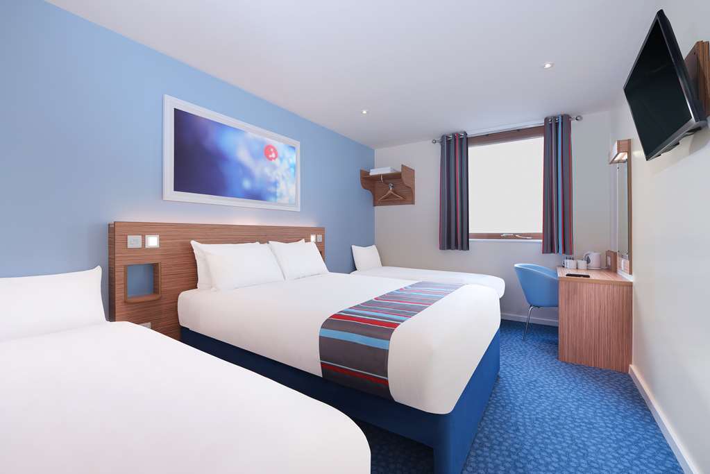 Travelodge Leeds Colton Garforth Phòng bức ảnh